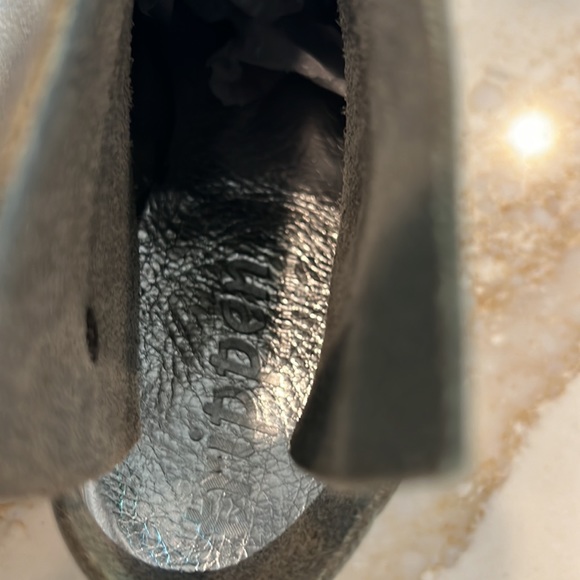 Trippen Silver metallic full grain leather booties! Fabulous shoes 💖💖💖NWOT - Picture 3 of 7